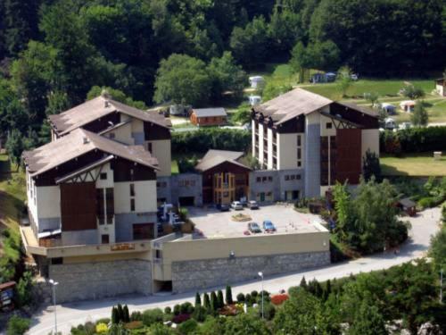 Pensee Des Alpes 2 Etoiles Ski And Spa Brides-les-Bains Exteriör bild